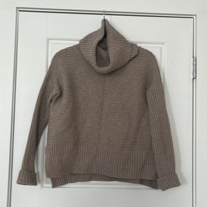 Cowl neck, sweater mauve small
